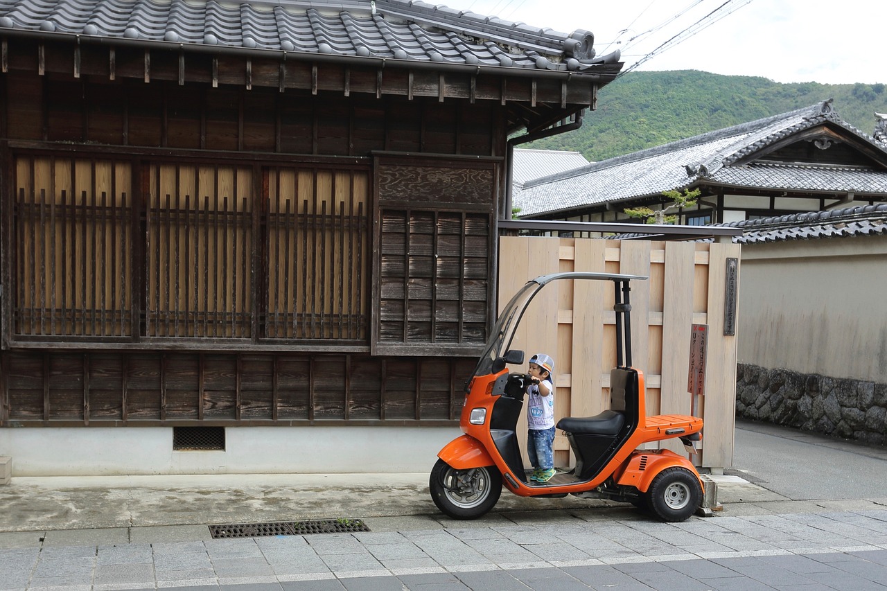 金馬三輪車新款圖片展示及特點解析